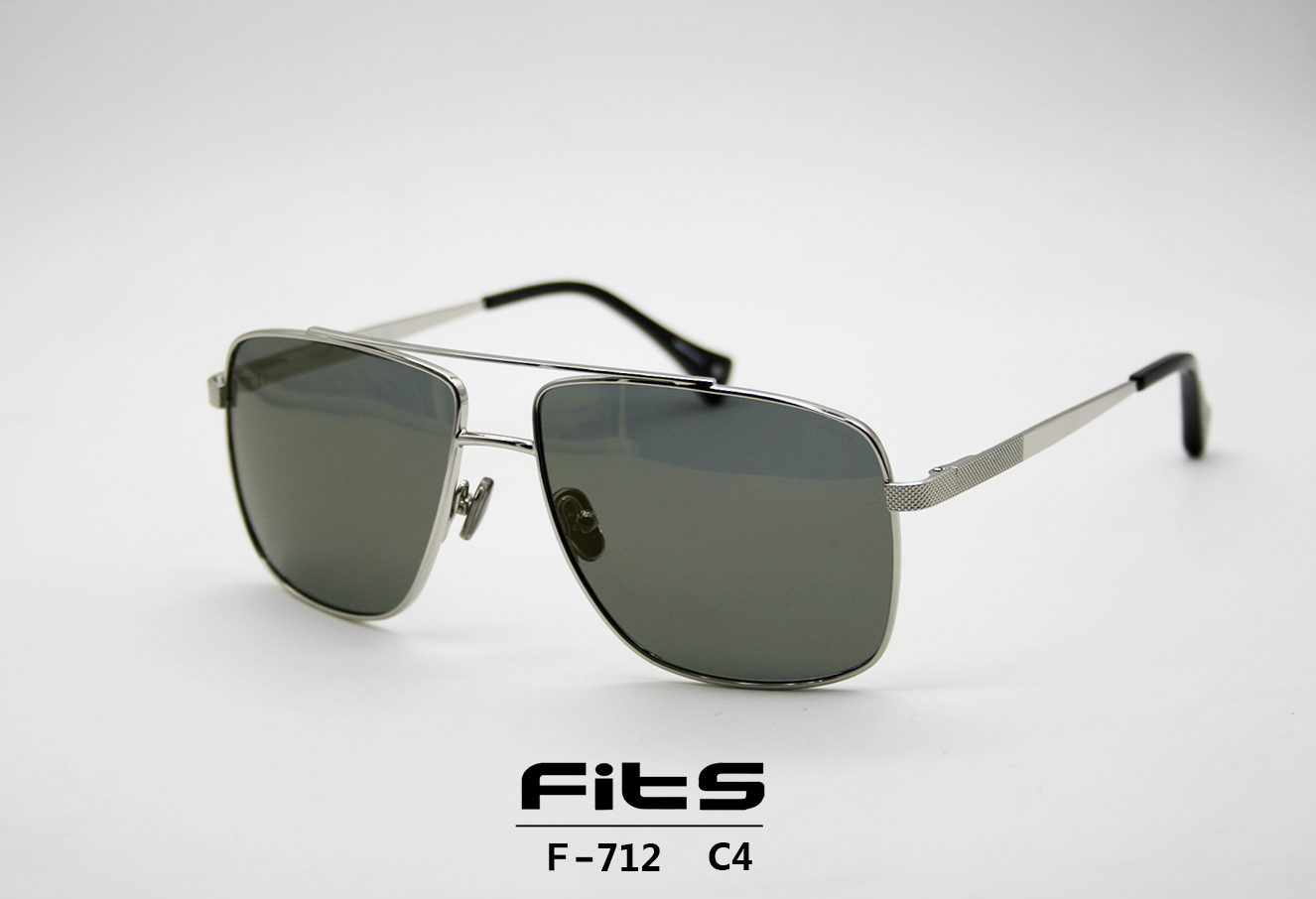 f712